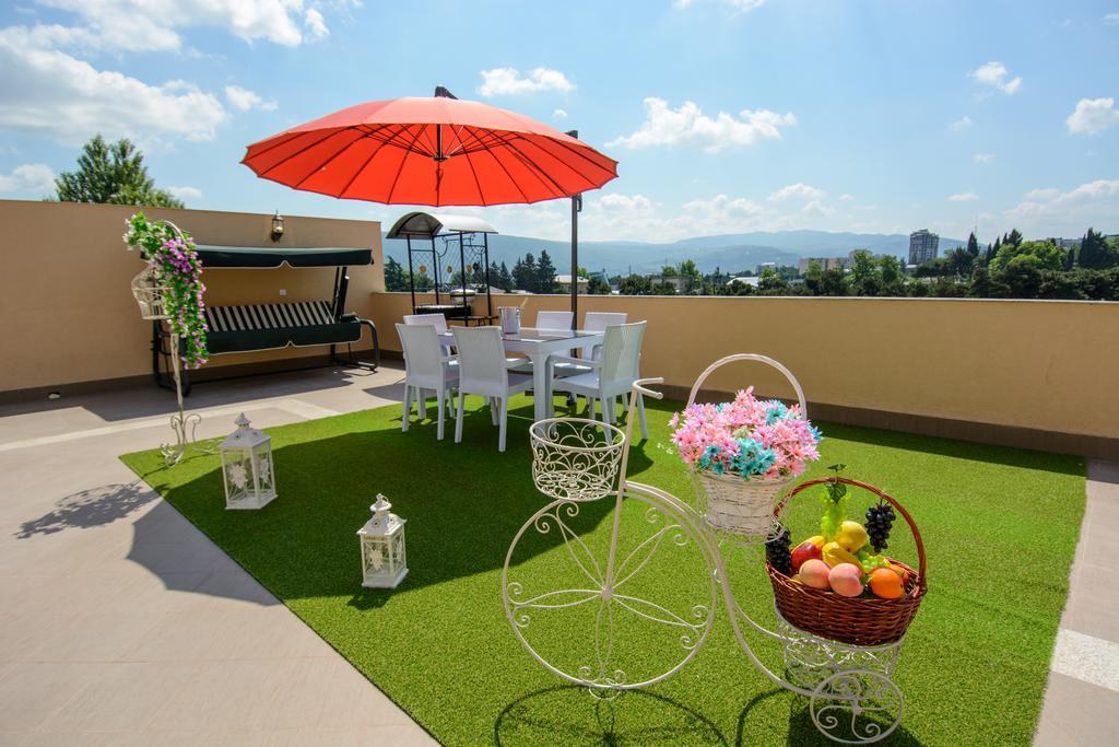 Apart Hotel Mx Tbilisi Bagian luar foto