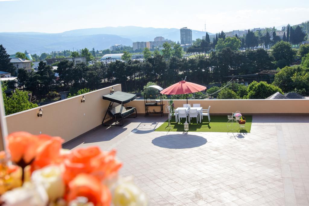 Apart Hotel Mx Tbilisi Bagian luar foto