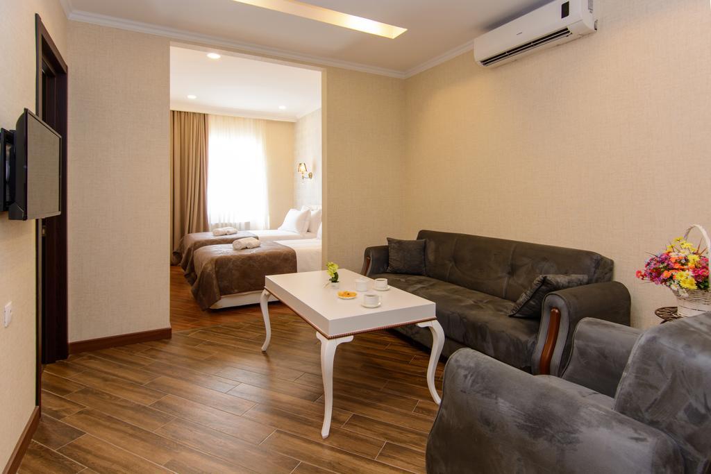 Apart Hotel Mx Tbilisi Bagian luar foto