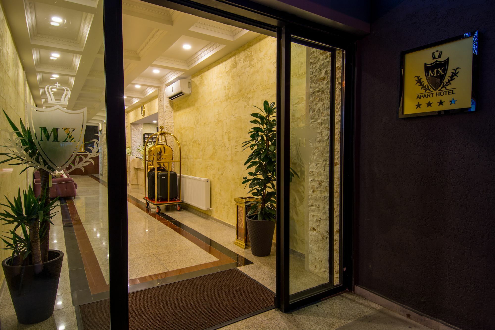 Apart Hotel Mx Tbilisi Bagian luar foto